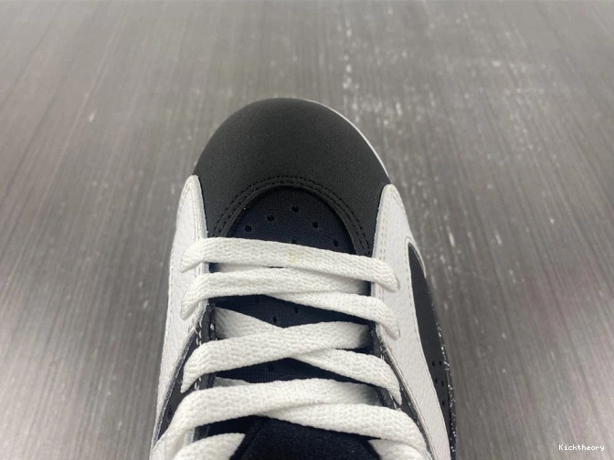 Kick Theory 384664-101 6 Oreo Retro Jordan 0824